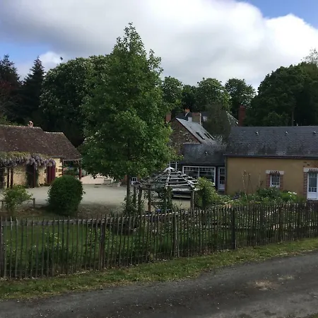 Le Hameau Alloggio in famiglia Saint-Saturnin (Sarthe)